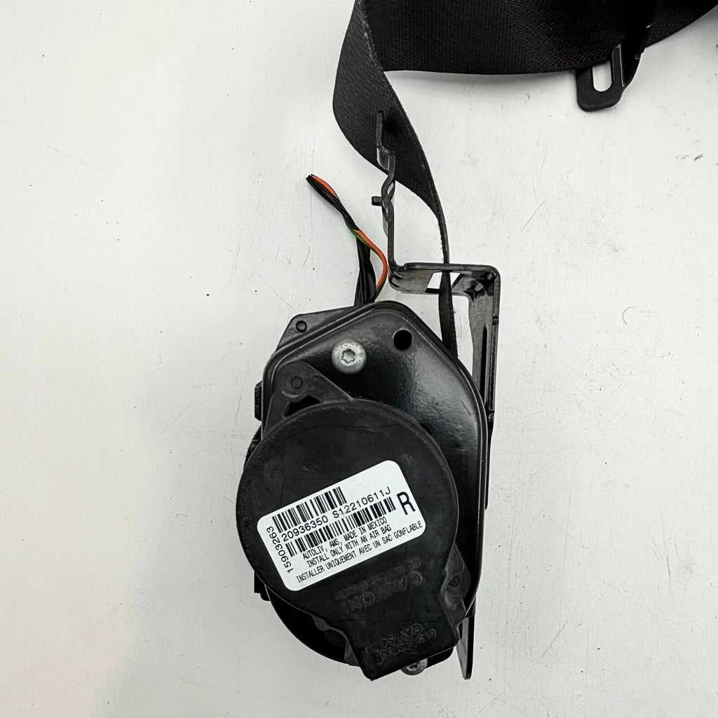 2011 Chevrolet Equinox Front Left Driver Seat Belt Retractor With Bolt