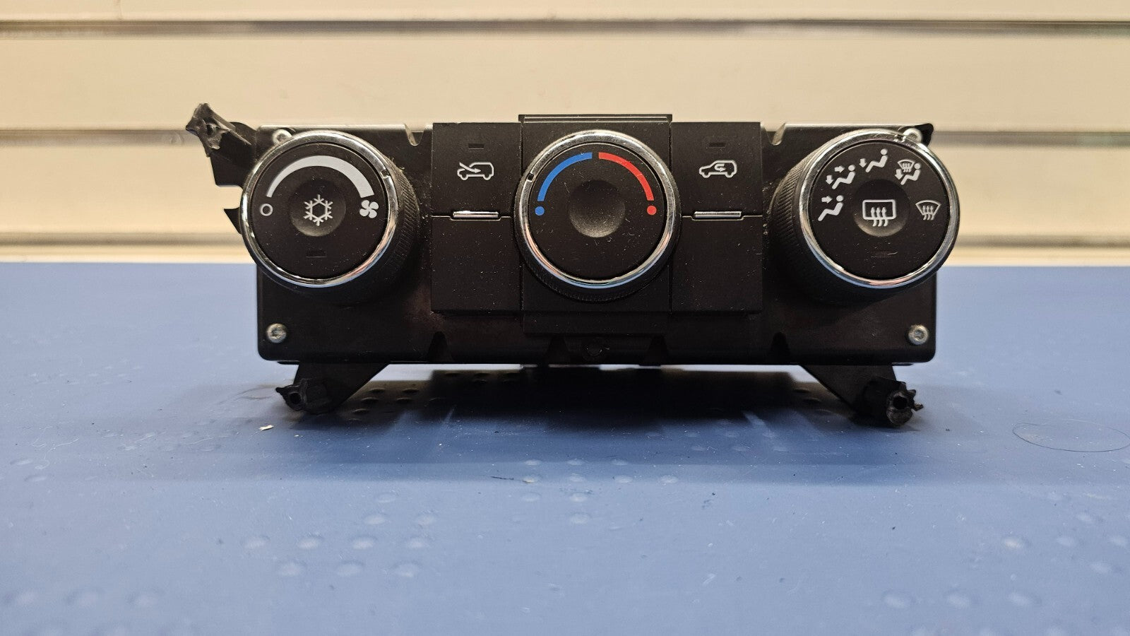 🔥07-09 CHEVY EQUINOX DASH CENTER AC HEATER CLIMATE TEMPERATURE CONTROL UNIT OEM