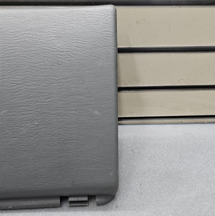 🔥01-10 PT CRUISER Dash Glove Box compartment Instrument Panel Assembly Gray