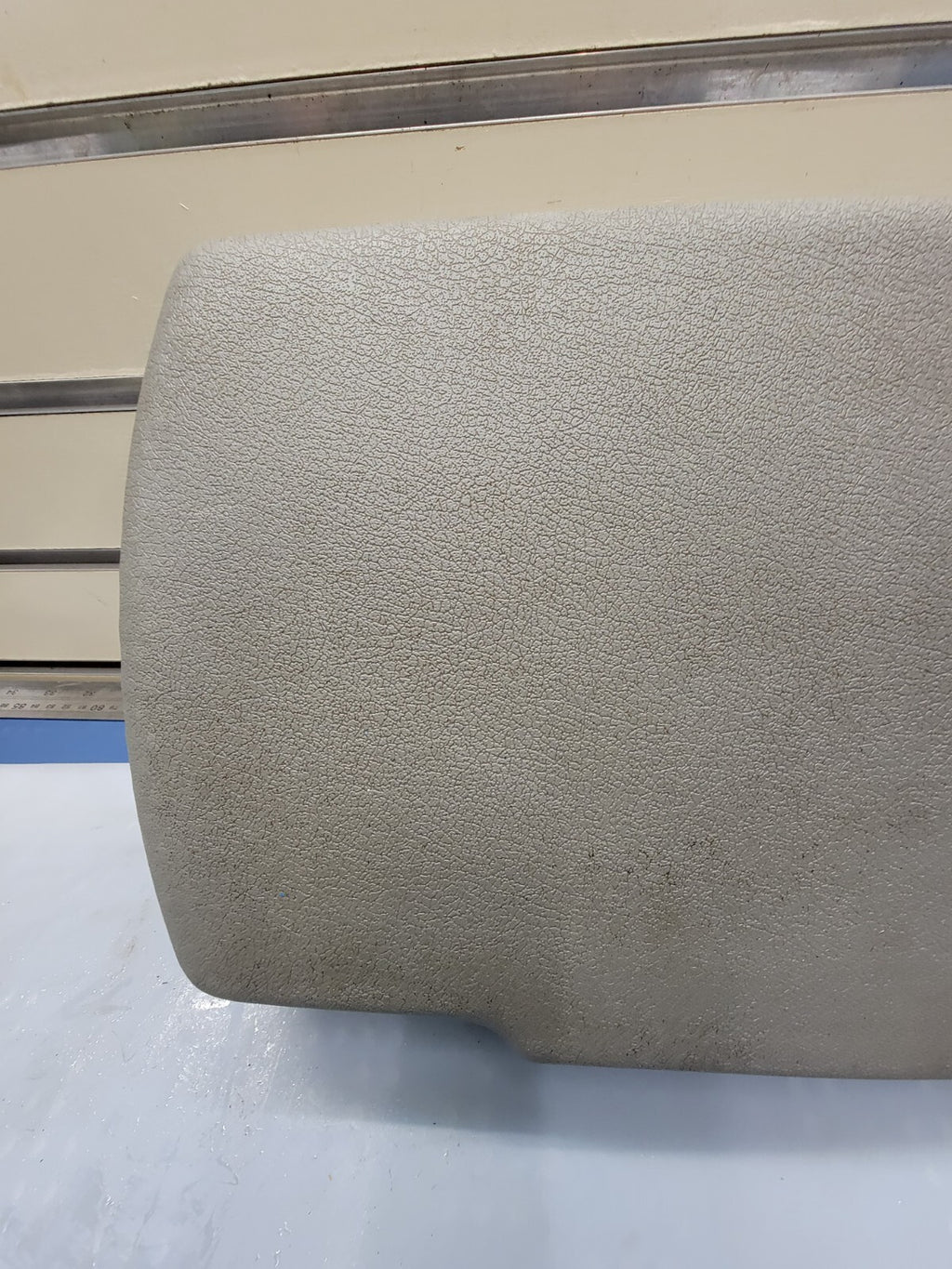 🔥05-10 JEEP COMMANDER GRAND CHEROKEE CENTER CONSOLE ARMREST LID TOP PAD GRAY