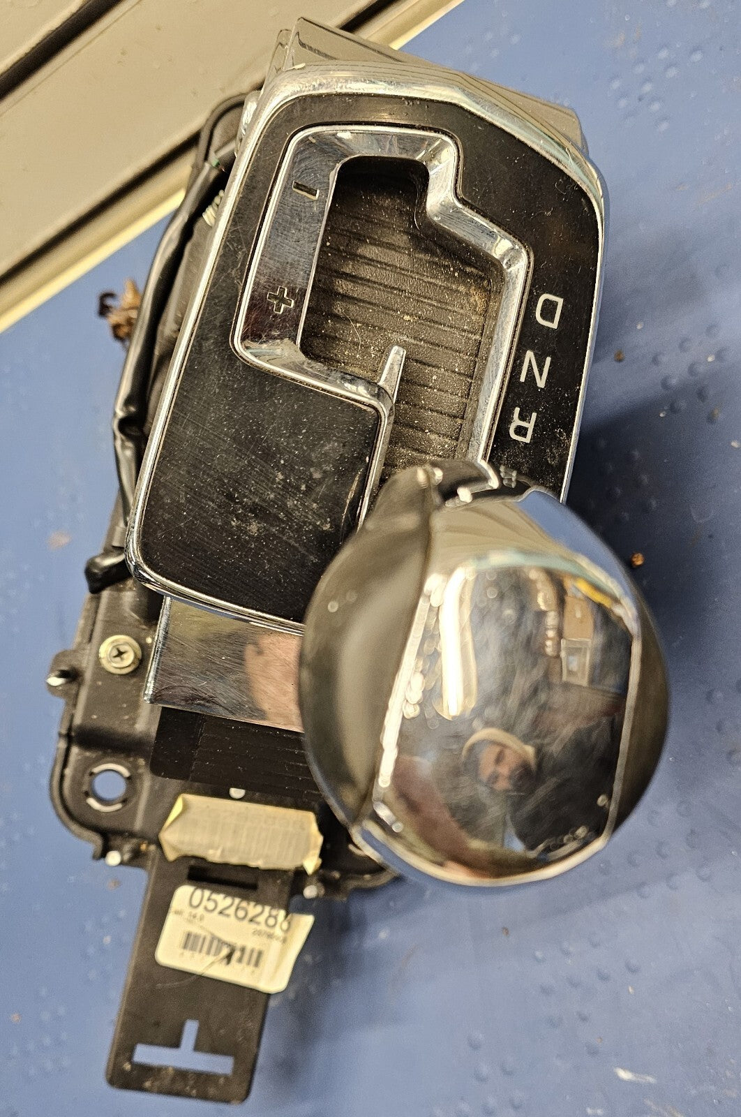 🔥2003 - 2007 CADILLAC CTS SHIFTER FLOOR SHIFTER OEM