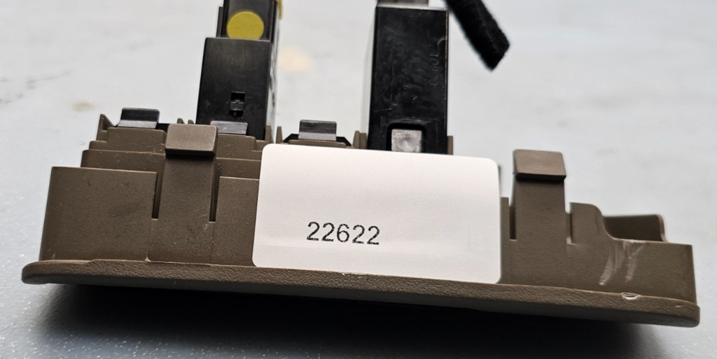 🔥02-05 Hyundai Sonata Cruise Control And Speedometer Light TAN OEM