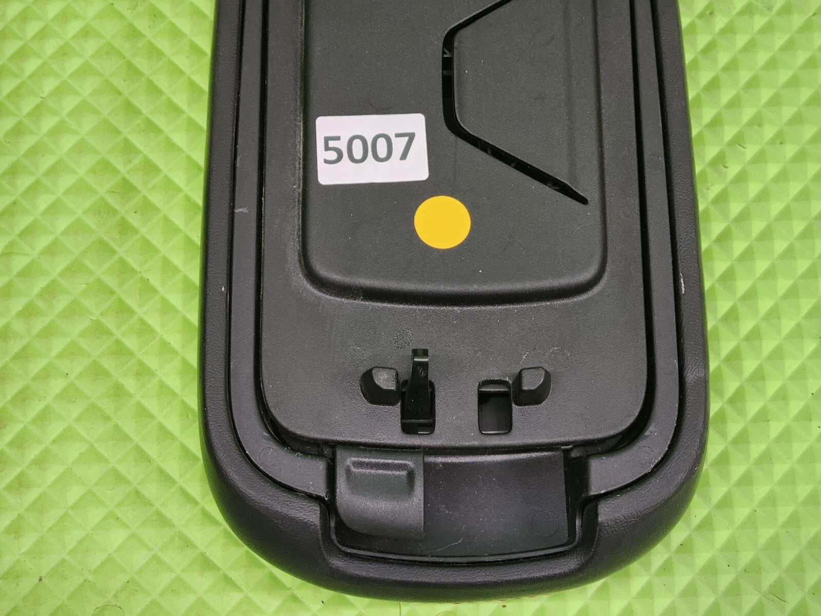 🔥2011-2014 CHRYSLER 200 DODGE AVENGER CENTER CONSOLE LID ARM REST BLACK