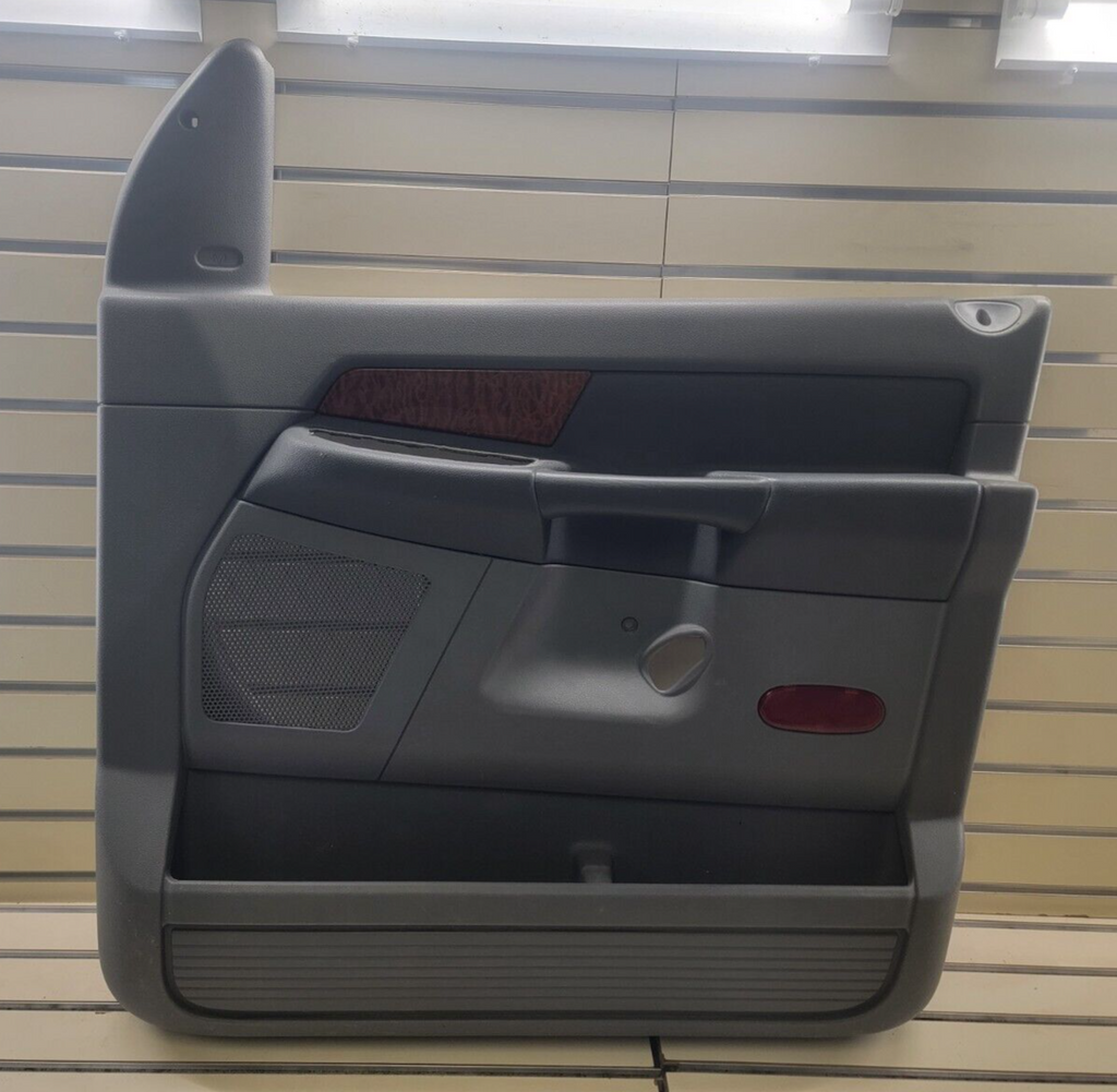 🔥2006-2008 Dodge RAM interior  Door Panel Front right passenger GRAY auto D12
