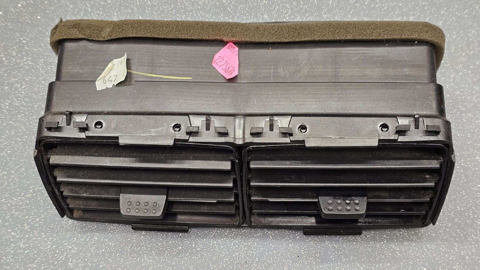 🔥06-10 Explorer Mountaineer Dash Center A/C Air Vent Heater Panel Bezel Black