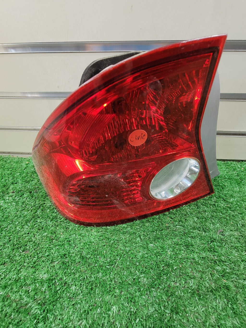 🔥2004-2005 HONDA CIVIC Tail Light Assembly Lamp Left Driver side Chrome OEM