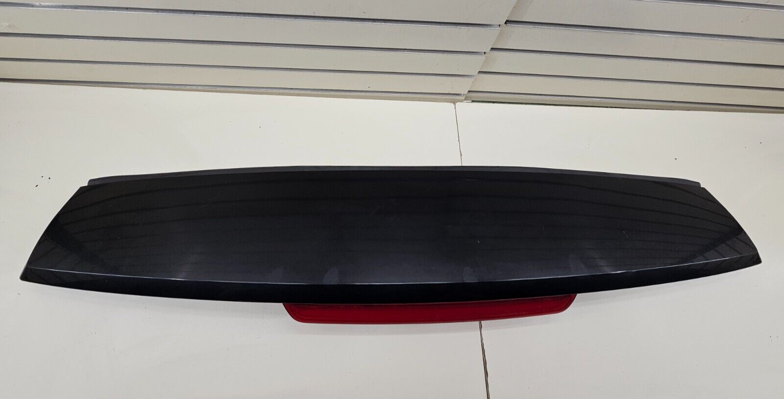 🔥07-14 CHEVY Suburban Tahoe YUKON LIFTGATE SPOILER WING THIRD BRAKE TRIM PANEL