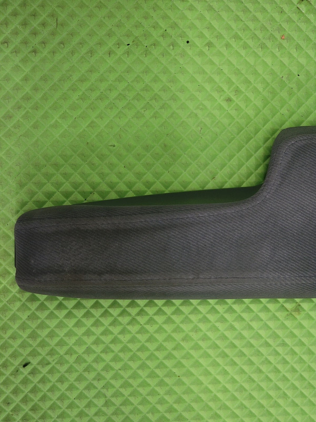 🔥2001-2005 Honda Civic Center Console Cover Arm Rest Lid Gray Cloth OEM