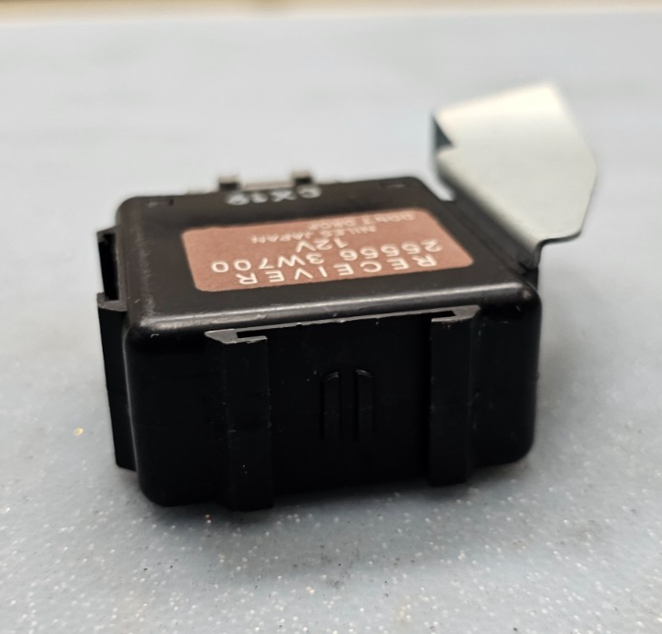🔥00-02 QX4 PATHFINDER Signal Control Module Receiver Computer Unit OEM