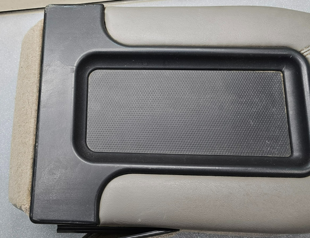🔥99-06 SILVERADO SIERRA Center Console JUMP SEAT Armrest Leather Gray JS4