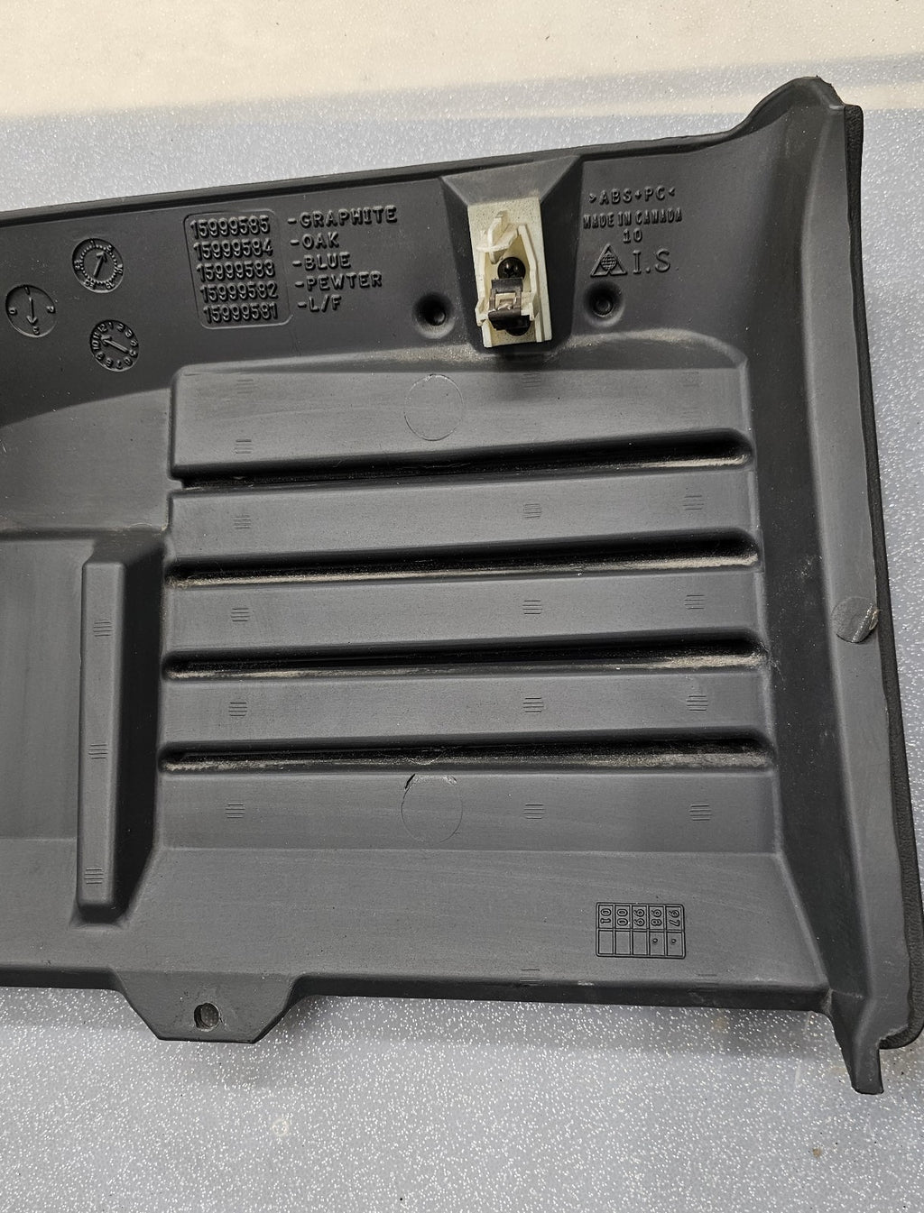 🔥99-06 Silverado Sierra Dash Front Left Knee Bolster Panel Lower Column Cover