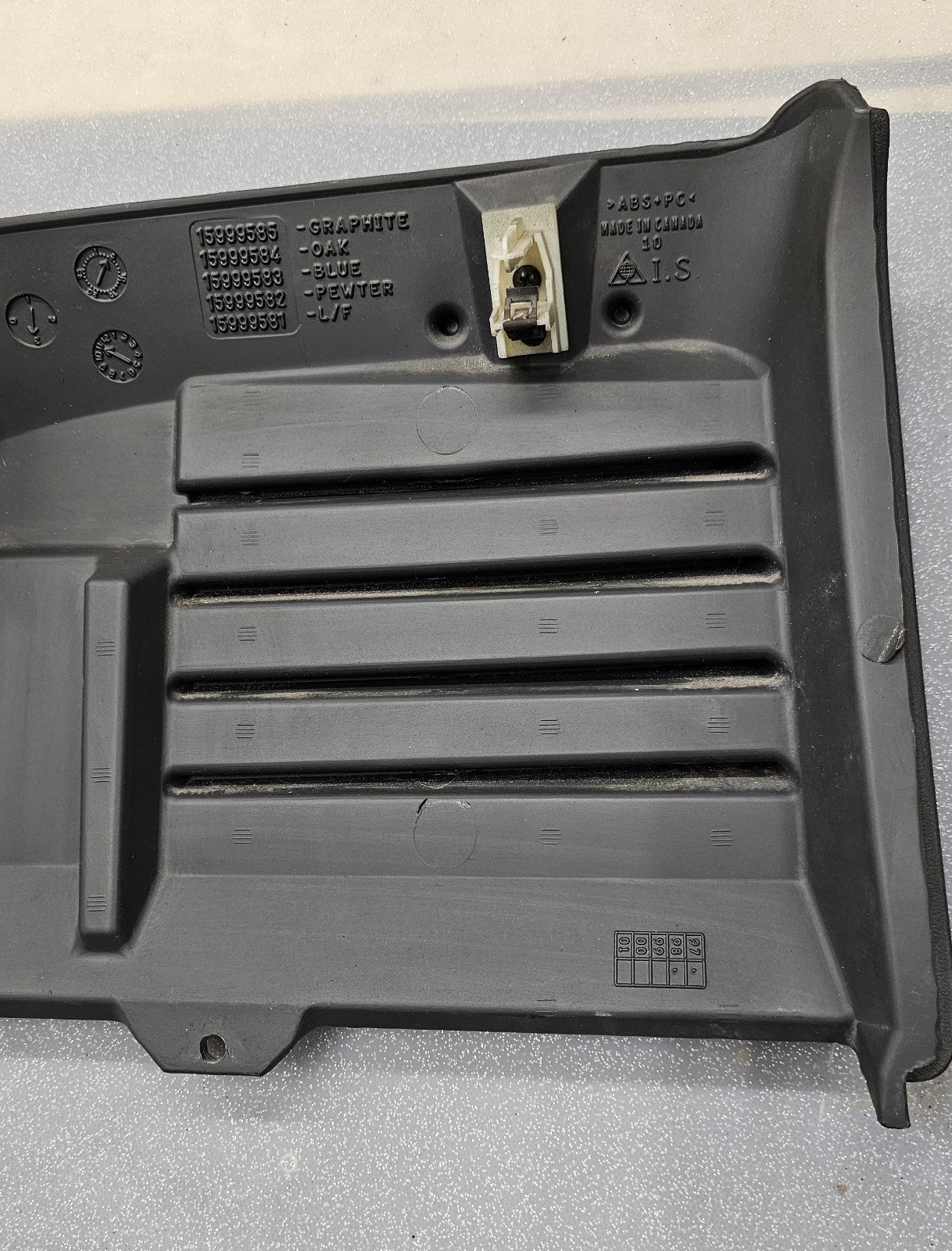 🔥99-06 Silverado Sierra Dash Front Left Knee Bolster Panel Lower Column Cover