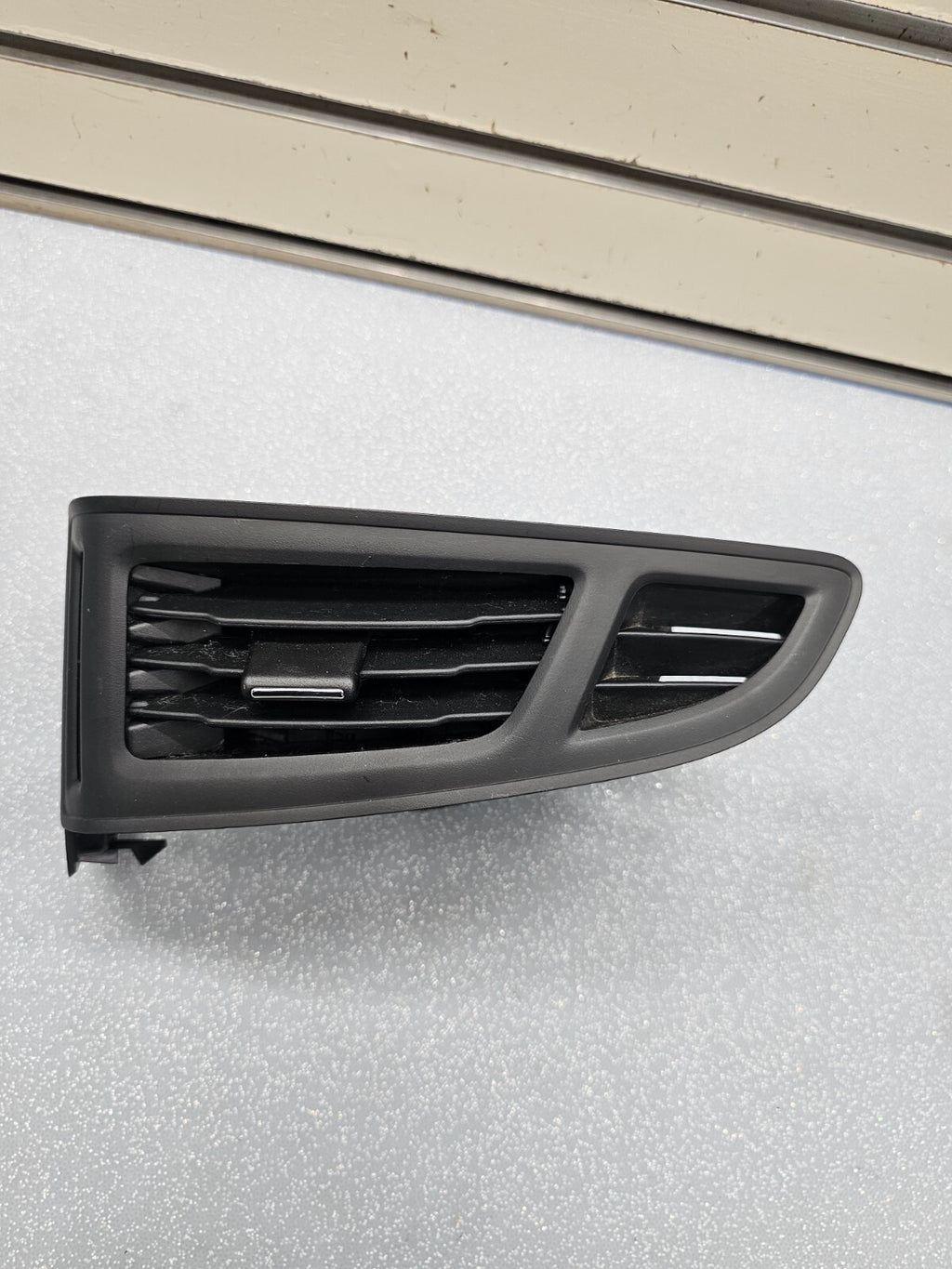 🔥2012 - 2014 Ford Focus Dash A/C Air Vent Trim Driver Side Front OEM