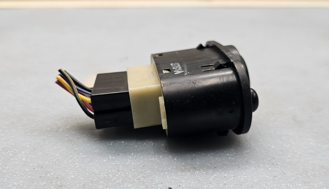 🔥01-05 Chrysler Sebring PT Cruiser Driver Master Power Mirror Control Switch