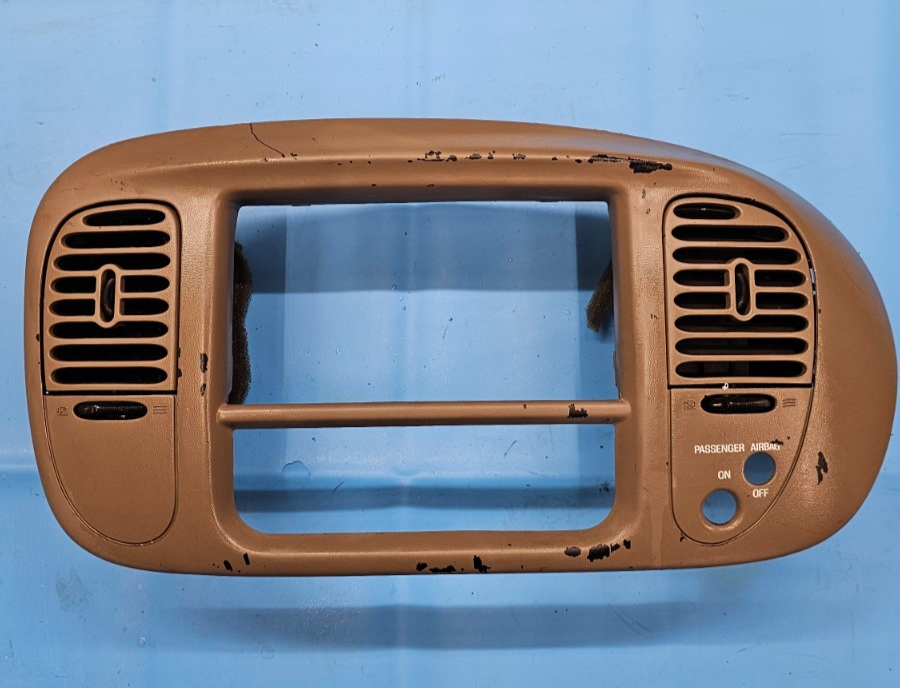 🔥97-03 Ford F150 Center Dash Radio Climate Trim Stereo BEZEL Panel Dark Tan