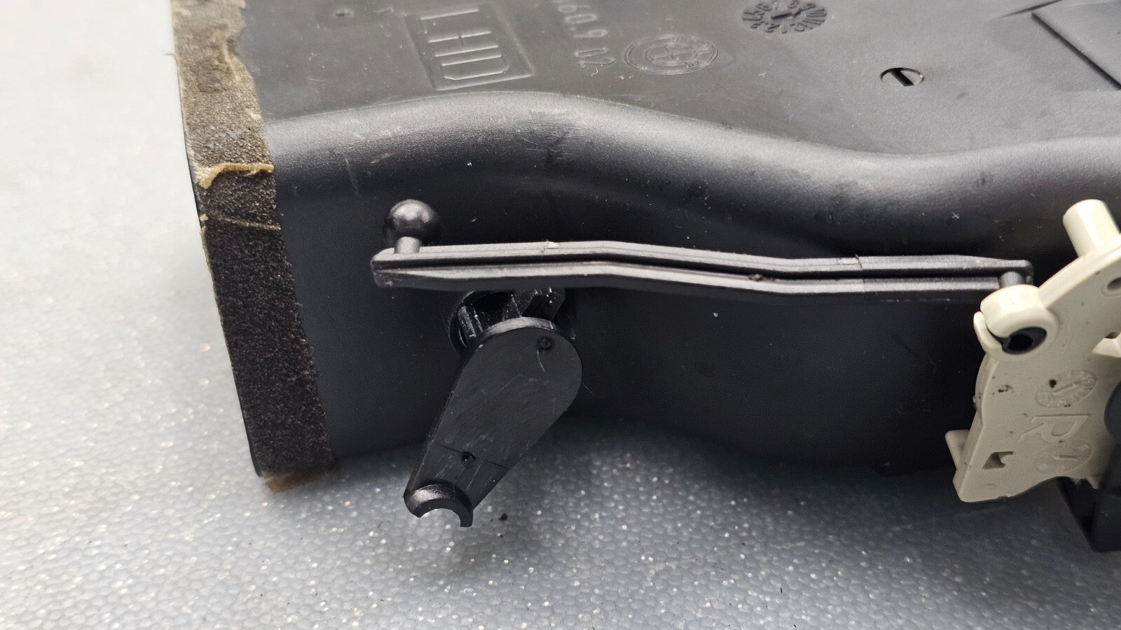 🔥04-10BMW 535I 525I 530I 550I Dash Right Passenger Air Vent A/C AC Heater Black