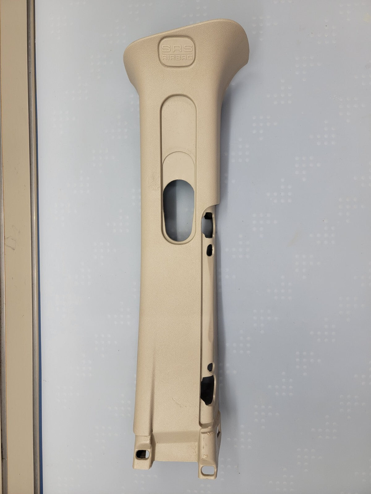 08-16 Dodge Grand Caravan Right Center Upper B Pillar Panel Trim Cover 29587 TAN