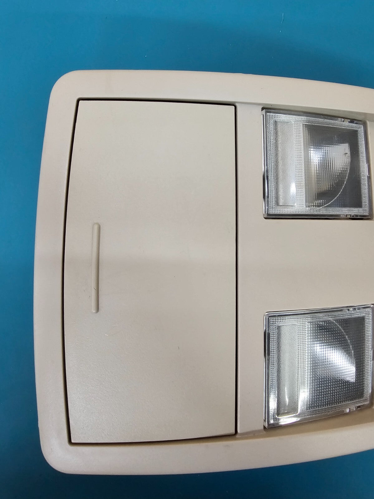 05-07 Dodge Charger 13-18 Challenger Overhead Console Dome Map Light Storage Tan