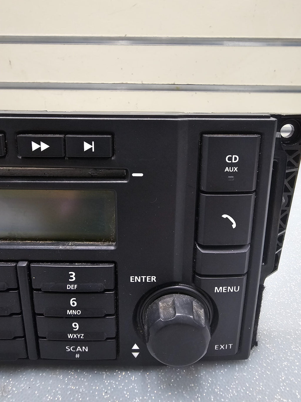 🔥08-12 Land Rover LR2 Dash AM FM 6 Disc CD Player Radio Strereo Receiver BLACK