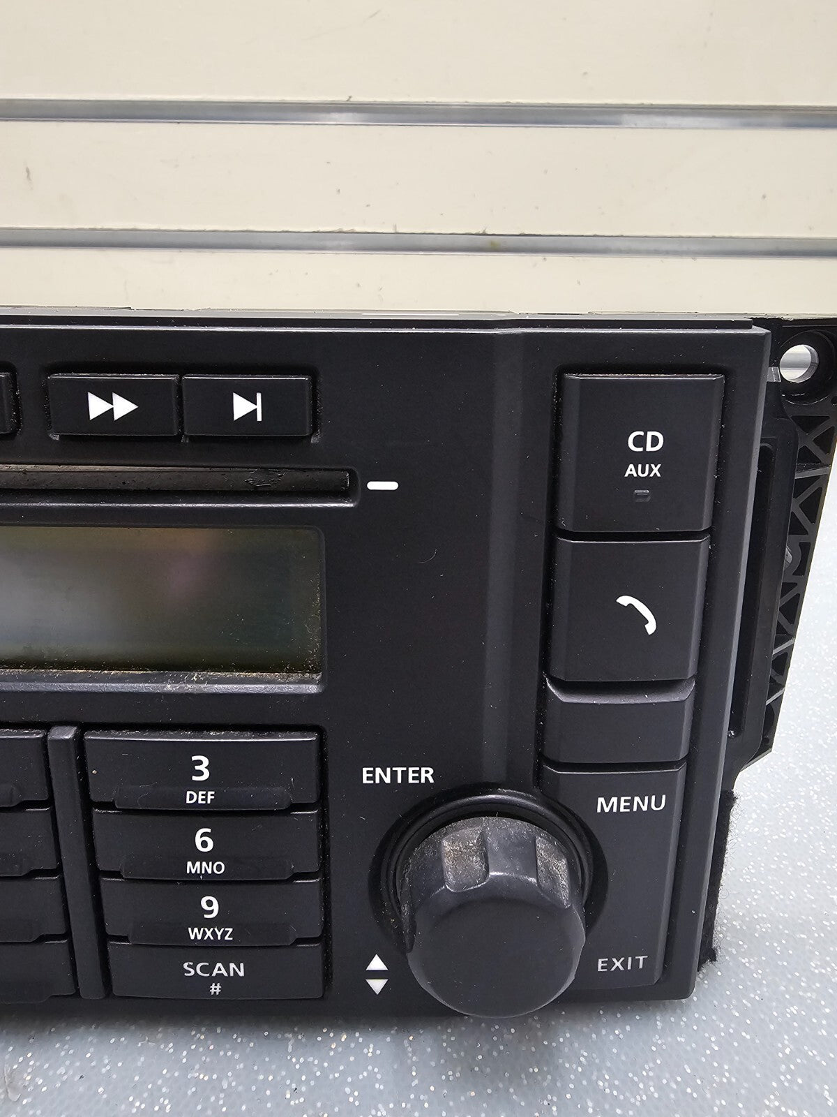 🔥08-12 Land Rover LR2 Dash AM FM 6 Disc CD Player Radio Strereo Receiver BLACK