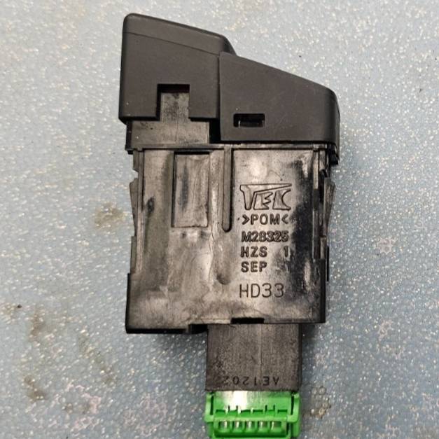 🔥05-07 Honda Odyssey Hazard Warning Flasher Light Switch Button Assembly Black