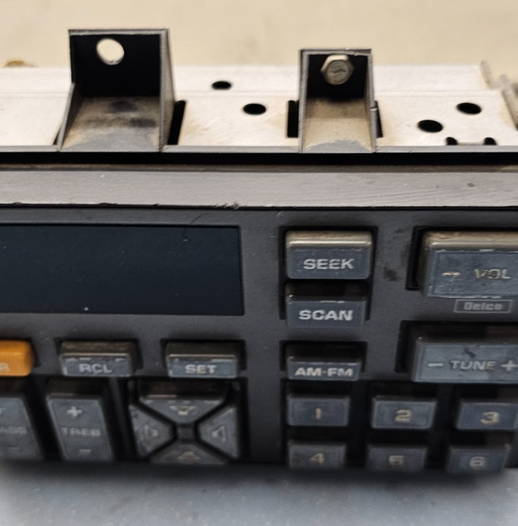 🔥88-94 Chevy GMC Truck AM/FM Radio Receiver Display Stereo Audio OEM Original