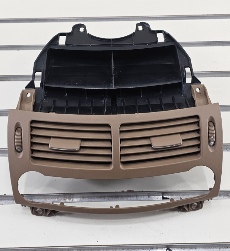 🔥07-09 MERCEDES E-CLASS DASH A/C CLIMATE TEMPERATURE HEATER CONTROL BEZEL TAN