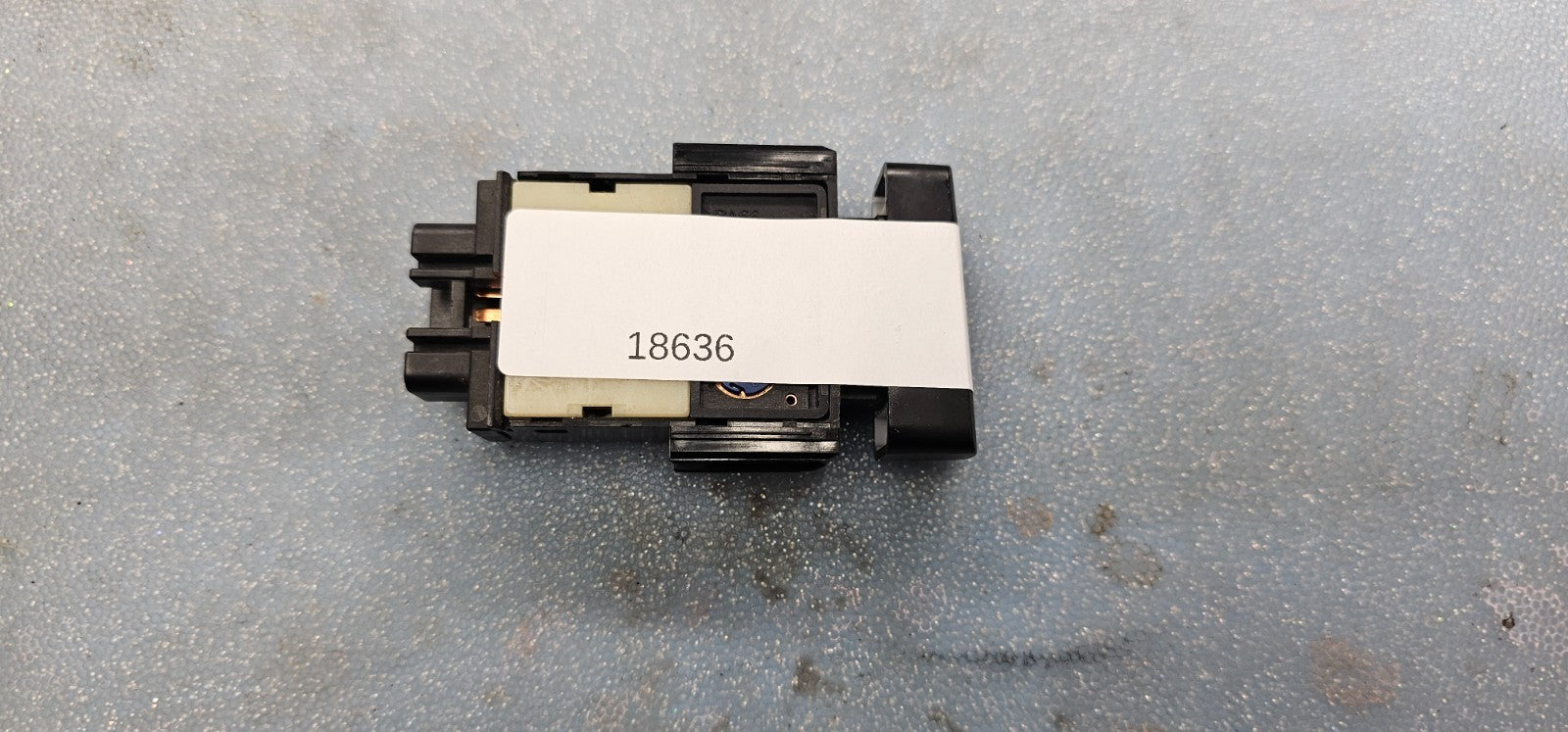🔥03-08 Toyota Corolla Rear Window Defrost Defroster Button Control Switch Black