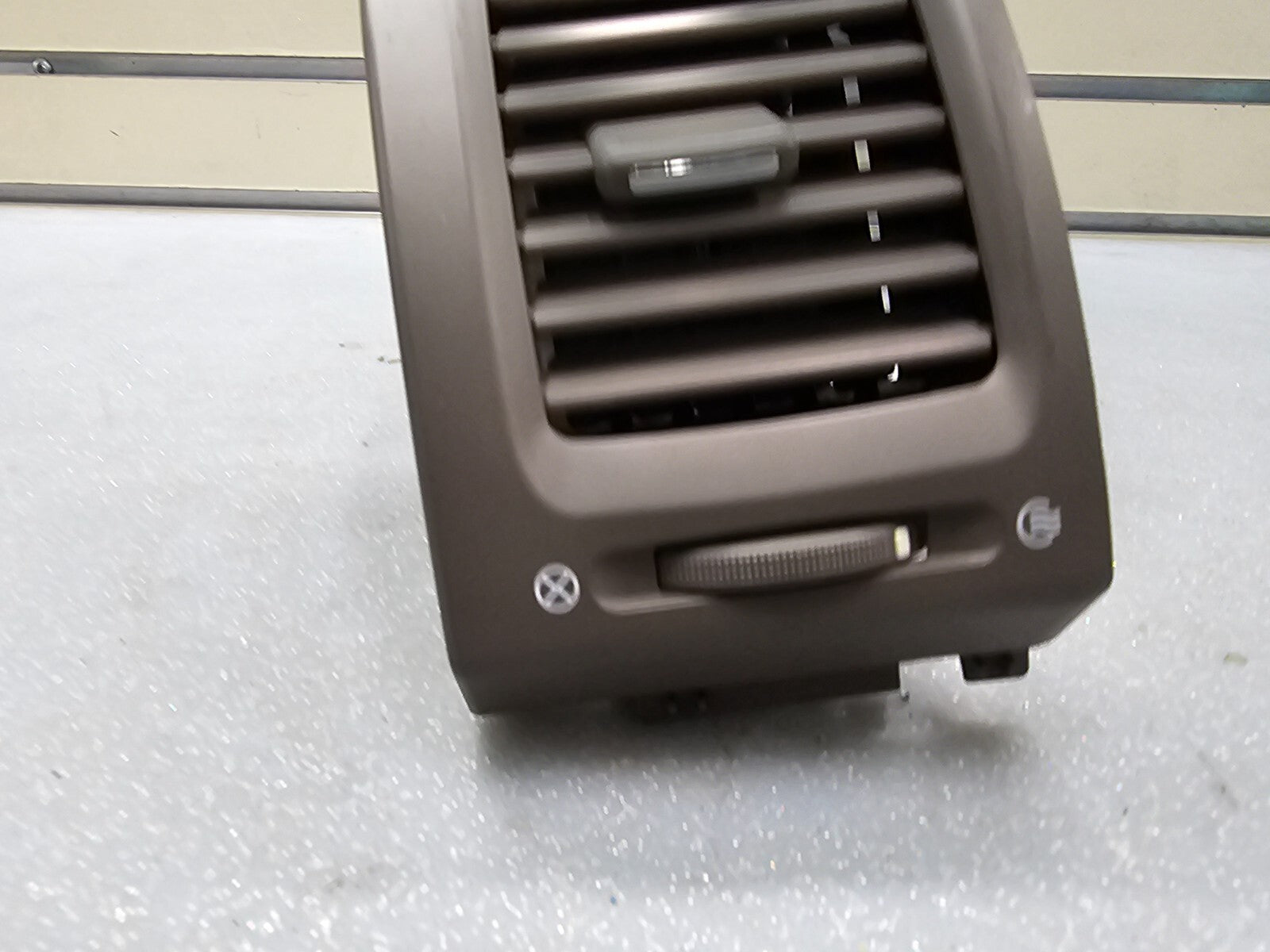 🔥06-12 Kia Sedona Front Left Driver Dash A/C Air Vent Heater Assembly TAN OEM