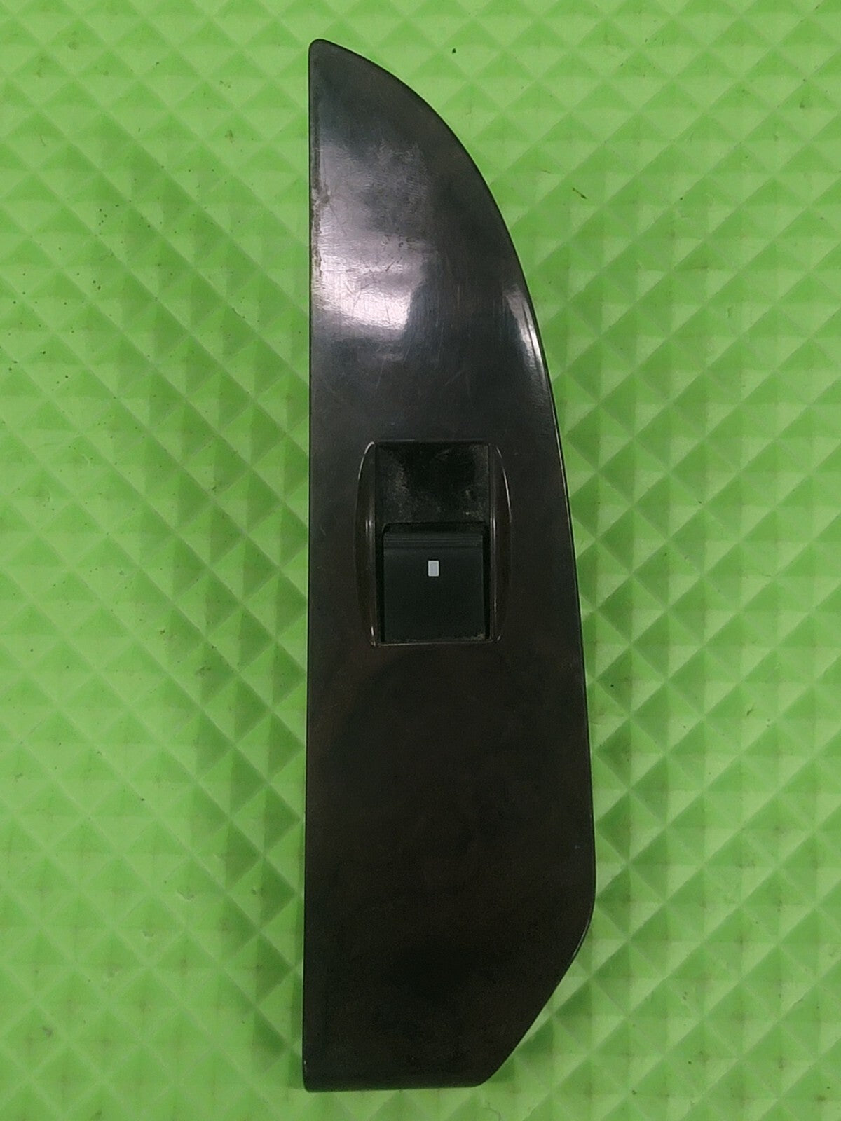 🔥07 - 13 Chevy suburban rear Window Switch OEM woodgrain WS5