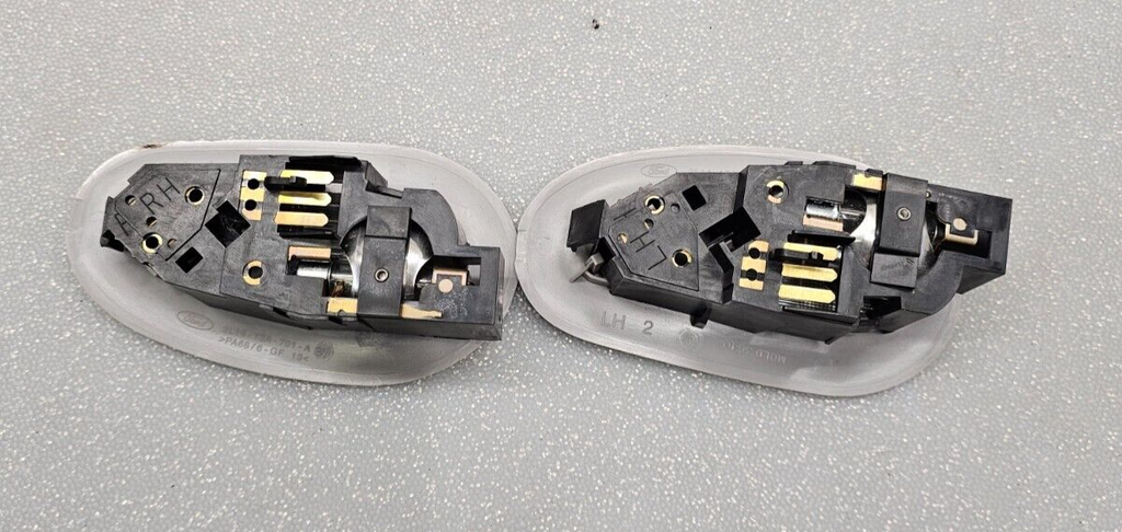 🔥03-06 Ford Expedition Excursion Rear Dome Map Lights Both LH & RH (Pair) Grey