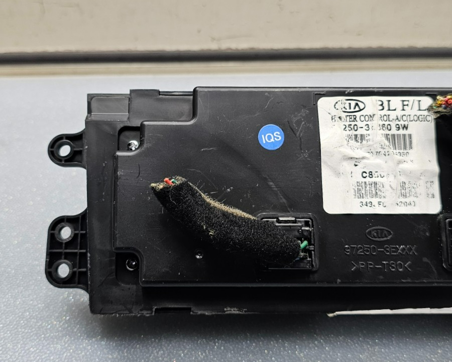 07-09 Kia Sorento LX Dash AC Heater Climate Temperature Control Air Conditioner