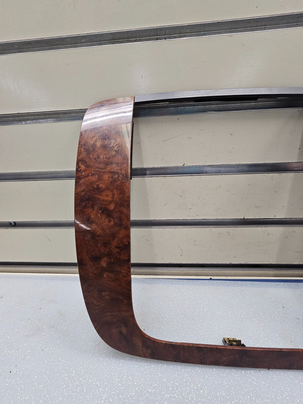 🔥07-13 SUBURBAN TAHOE YUKON CENTER DASH RADIO BEZEL TRIM WOODGRAIN