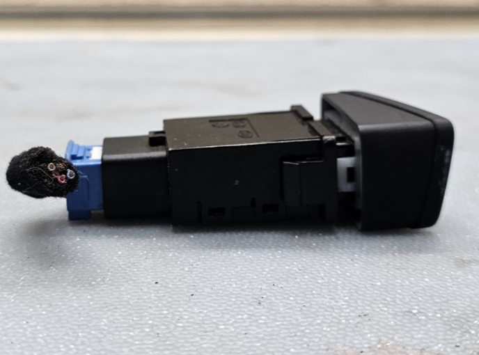 🔥05-06 Hyundai Tucson Rear Defrosted Defroster Heater Control Switch Button