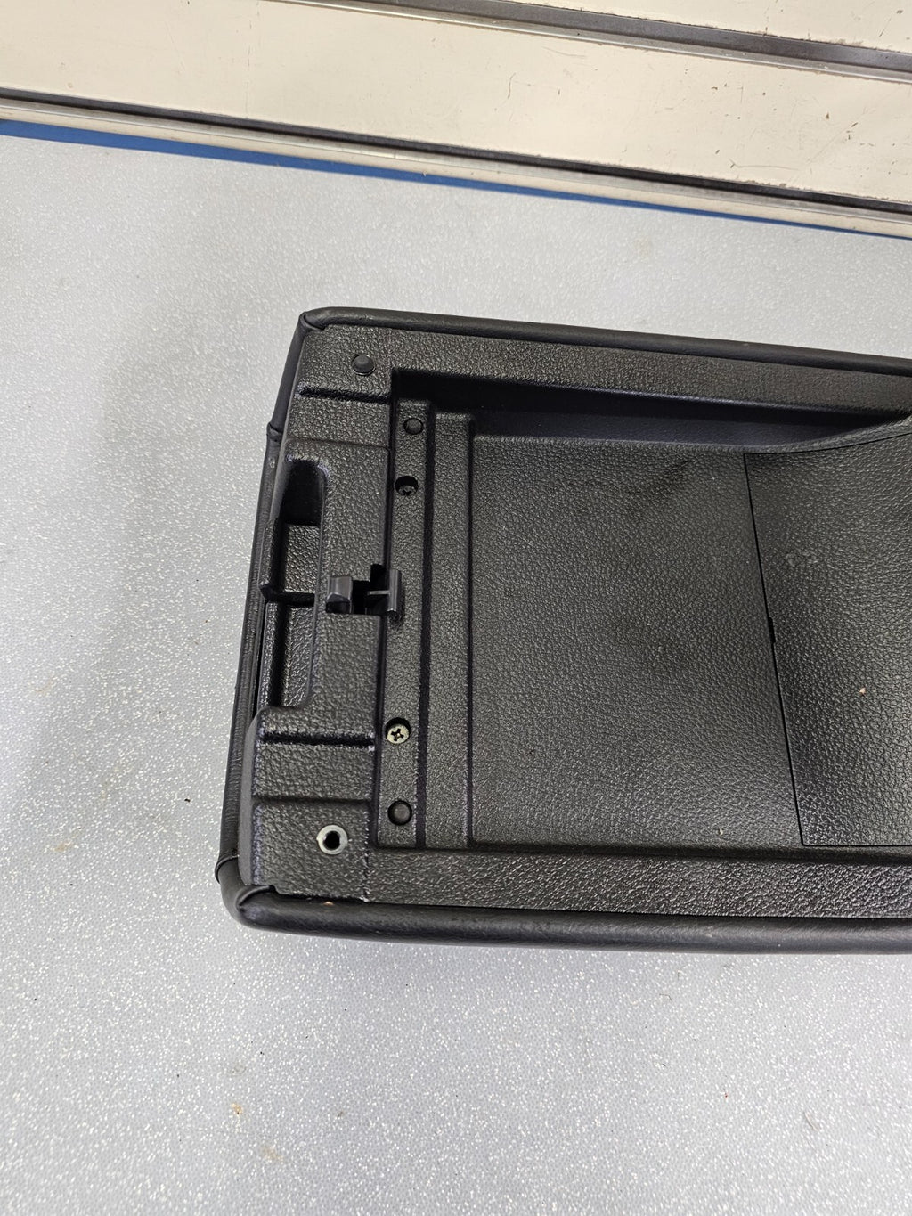 🔥09-14 NISSAN MURANO CENTER FRONT CONSOLE ARM REST LID PAD COVER LEATHER OEM