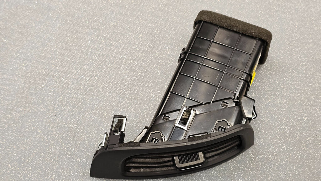 🔥10-13 KIA FORTE DASH CENTER LEFT DRIVER A/C AC AIR VENT HEATER PANEL BLACK