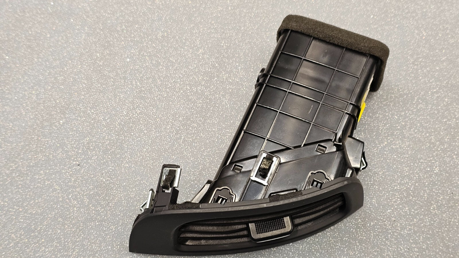 🔥10-13 KIA FORTE DASH CENTER LEFT DRIVER A/C AC AIR VENT HEATER PANEL BLACK