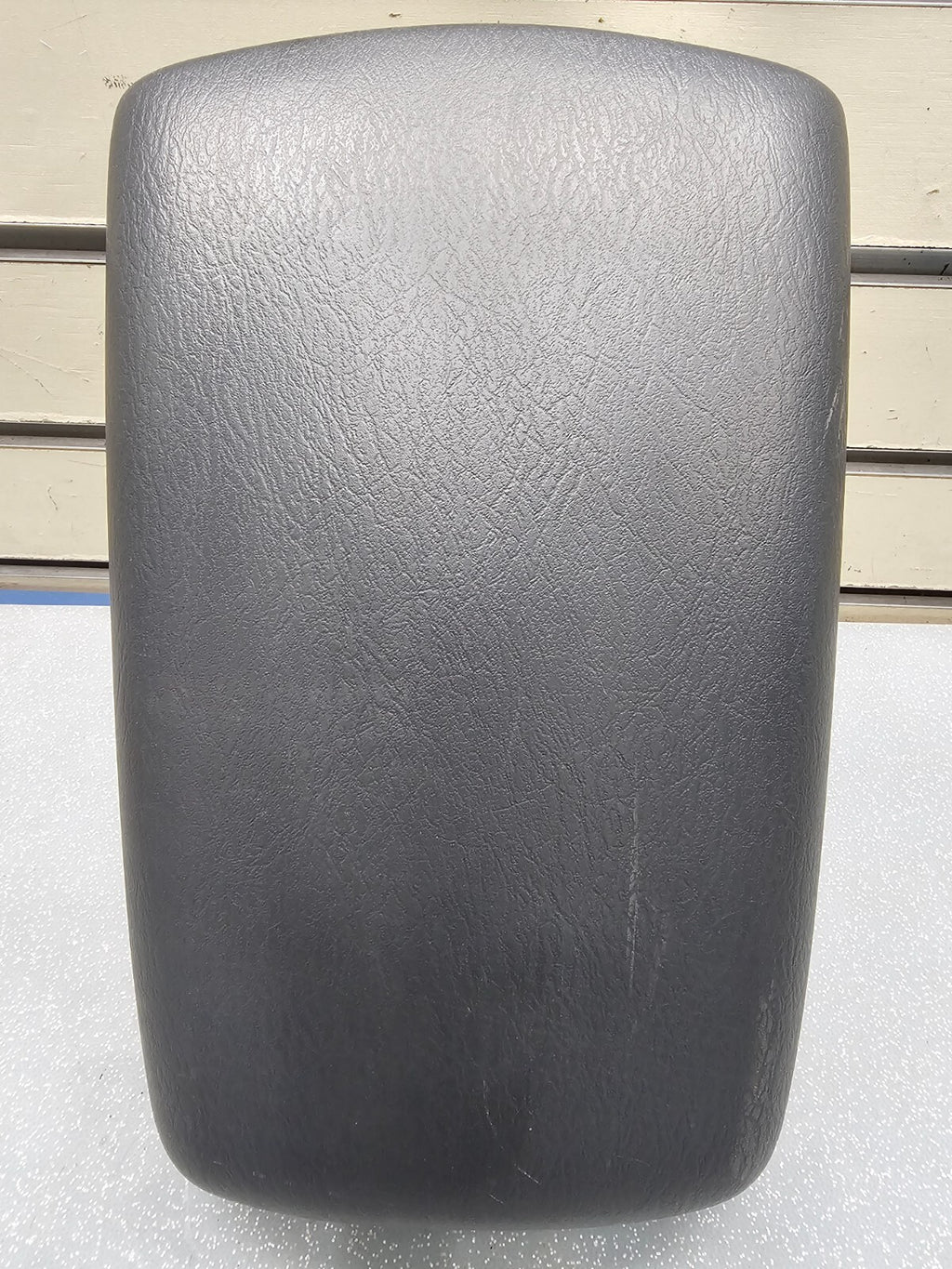 🔥02-07 Jeep Liberty Front Center Console Arm Rest Cover Lid Assembly Black OEM