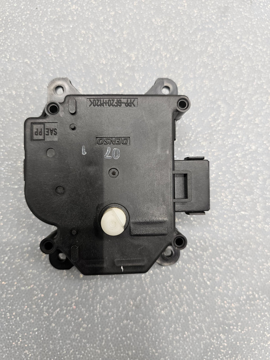 🔥04-06 Mitsubishi Galant 04-11 Endeavor LEFT Flap Actuator Vent Climate Control