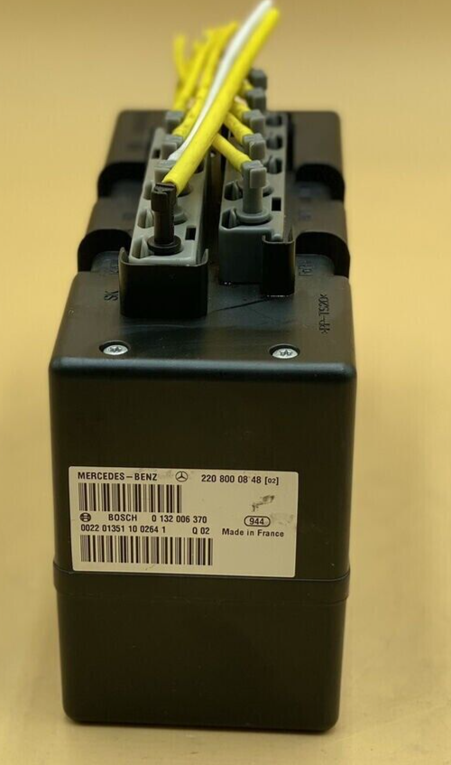 🔥00-06 MERCEDES W220 S430 S500 S600 CL500 CENTRAL DOOR VACUUM PUMP 2208001048
