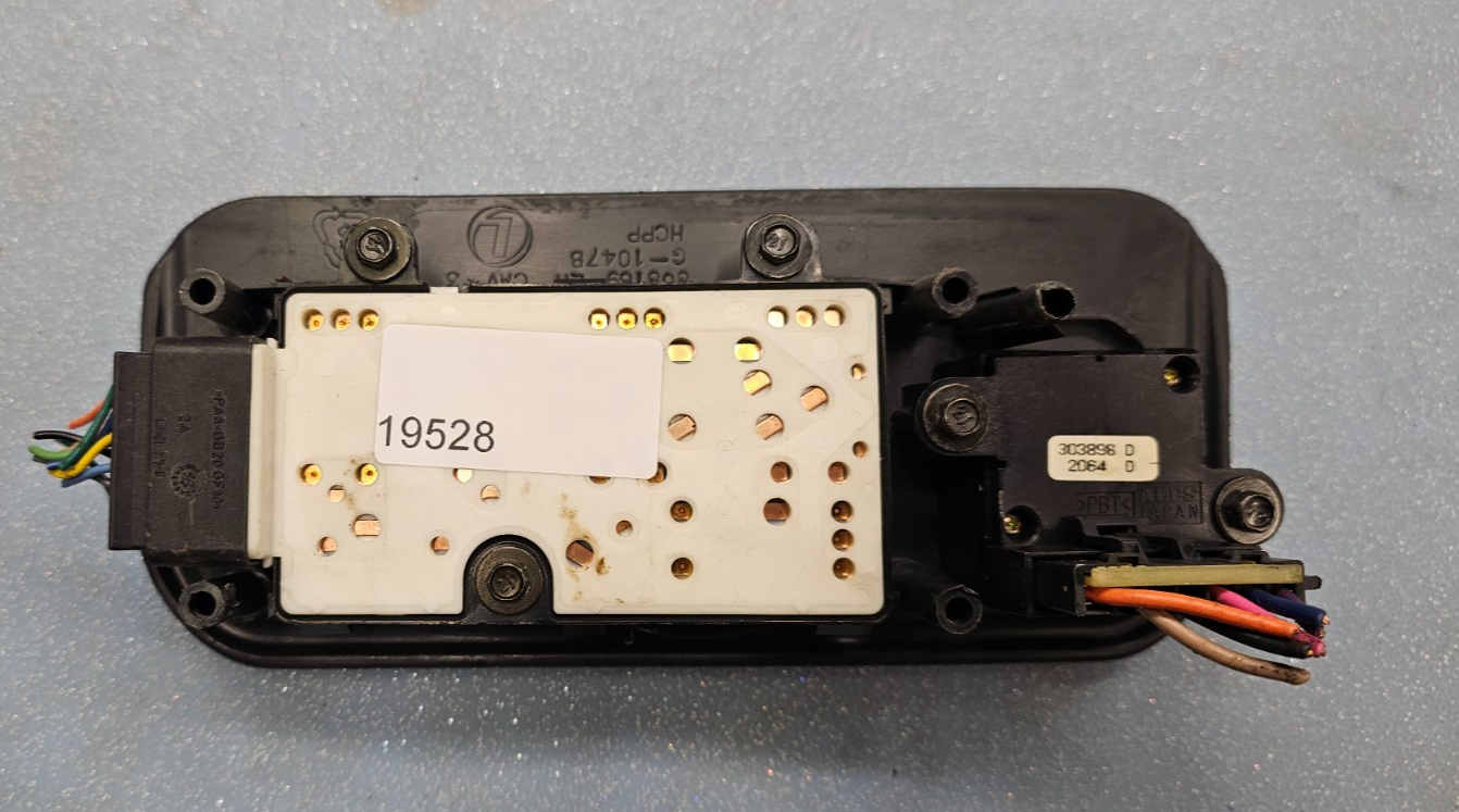 🔥00-02 CHEVY SUBURBAN TAHOE SILVERADO 8 WAY DRIVER SEAT SWITCH BLACK OEM