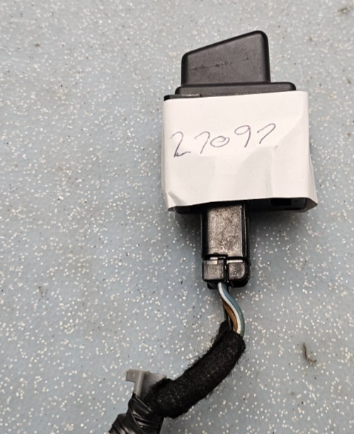🔥04-09 Cadillac XLR Hazard Warning Switch Assembly Dark Satin Black