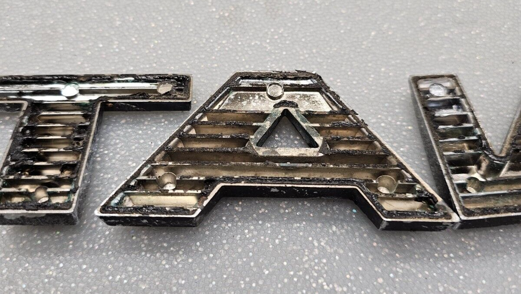 🔥04-15 Nissan Titan Trunk Rear Emblem Letters Badge Decal Name Plate Original