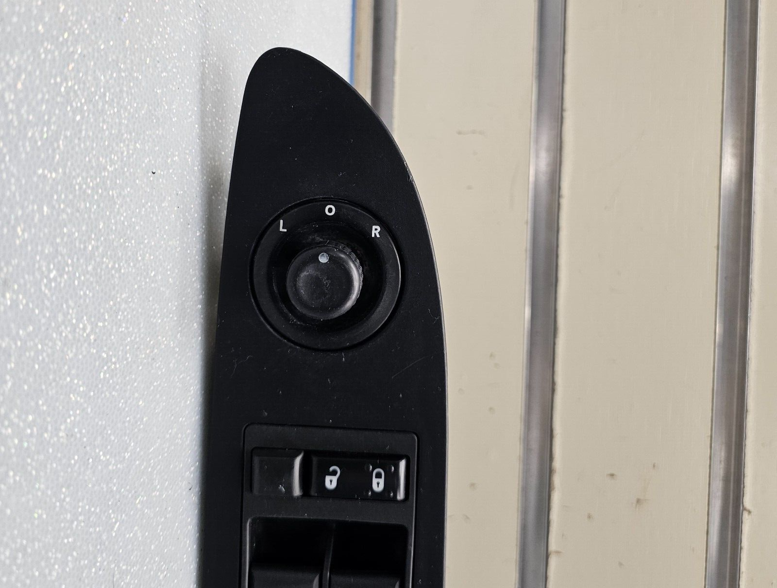 07-10 Charger Magnum Durango Dakota Left Driver Master Power Window Switch Black