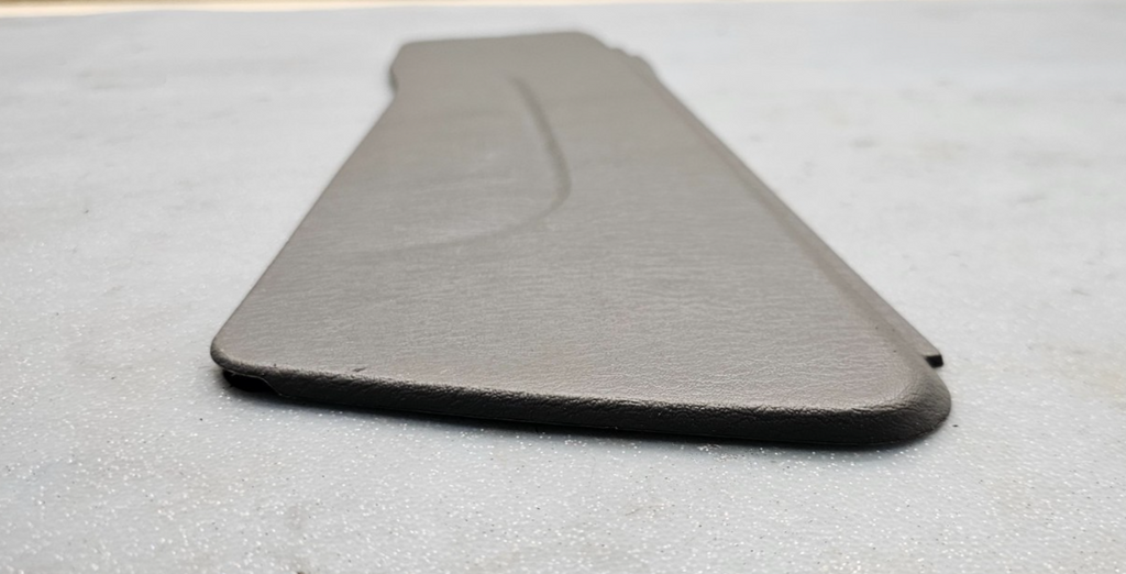🔥05–10 Town & Country 05-07 Caravan Right Fold Flat Shield OEM GRAY