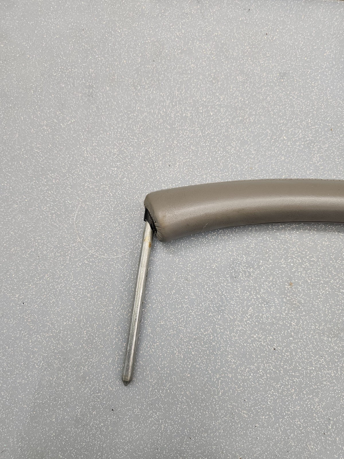 🔥99-06 SILVERADO SIERRA Dash Pad Dashboard GRAB Bar ASSIST Handle LIGHT GRAY