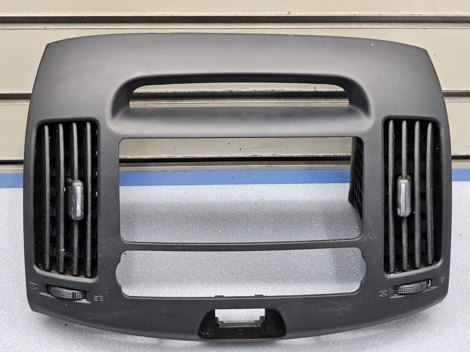 🔥07-10 Elantra Dash FM Radio Display Stereo Bezel Trim Instrument Panel BLACK