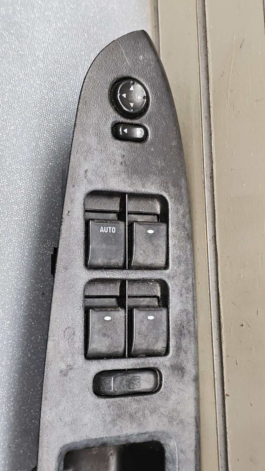 🔥09-16 CHEVY IMPALA LEFT DRIVER MASTER POWER DOOR WINDOW SWITCH BEZEL BLACK