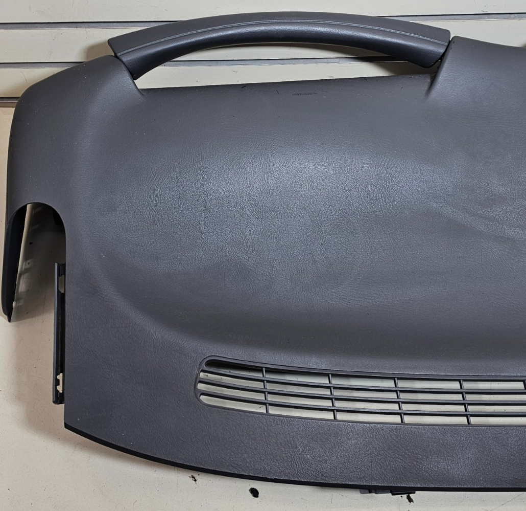 🔥99-06 SILVERADO SIERRA TAHOE Upper Cap Cover Top Dashboard Dash Pad Black DP1