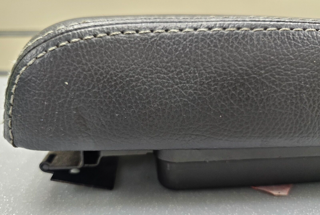 10-12 Fusion Milan Front Center Console Lid Armrest Cover Top Pad Assembly Black